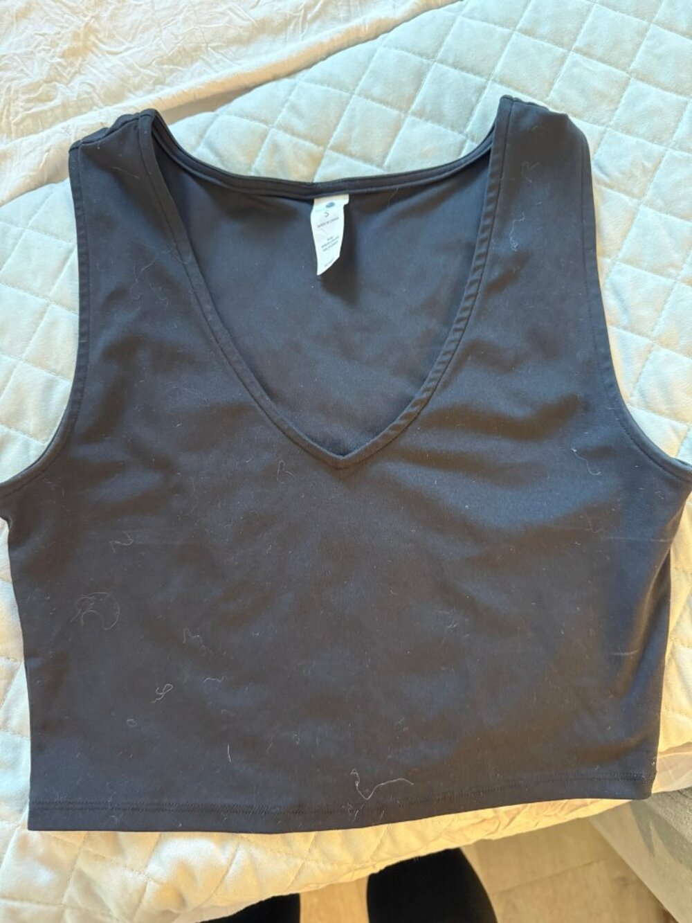 Yogalicious Black V-Neck Athletic Tank Top Size S